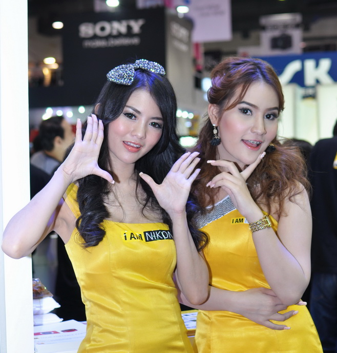 มาที่สาว nikon กันบาง :rose: :rose: :rose: