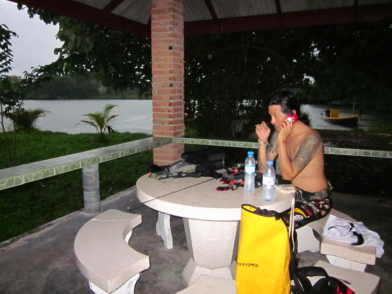 

โหล ๆ ..........น้าโม่ง..........ดูดิ๊น้าตุ้มทำผมอีกแล้วอ่ะ........ :laughing: :laughing: :laugh