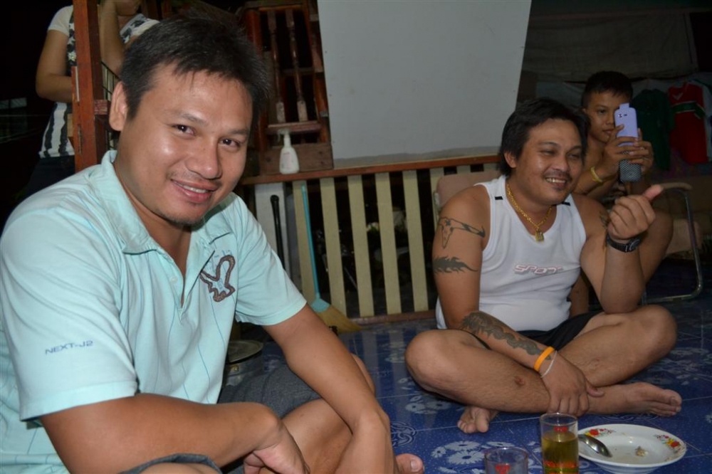 ดูสภาพ  แต่ละคน
 :ohh: :ohh: :ohh: :ohh: