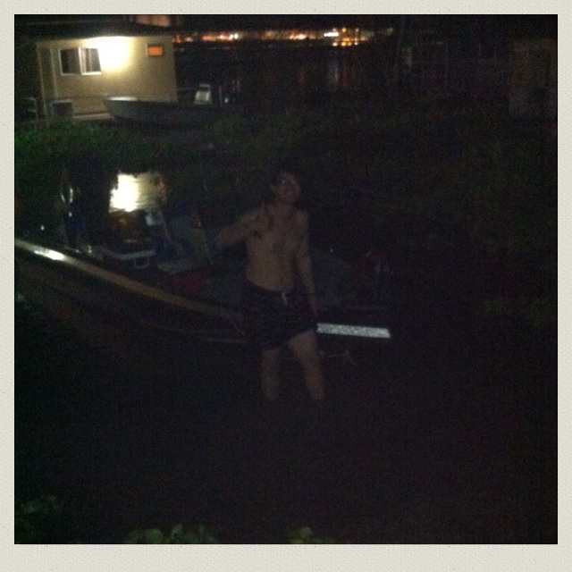 ถึงแว้วครับ
เเพลานเทลามูล
เอาเรือลงก่อน