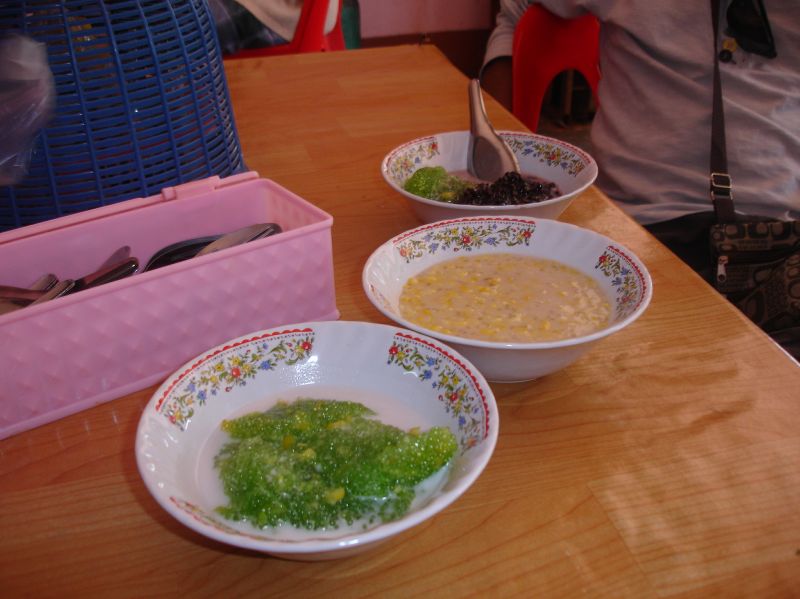 ต่อด้วยขนมหวาน..... :grin: :grin: