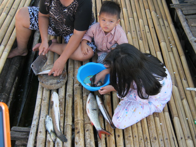 กับข้าวพรุ่งนี้ครับ :umh: