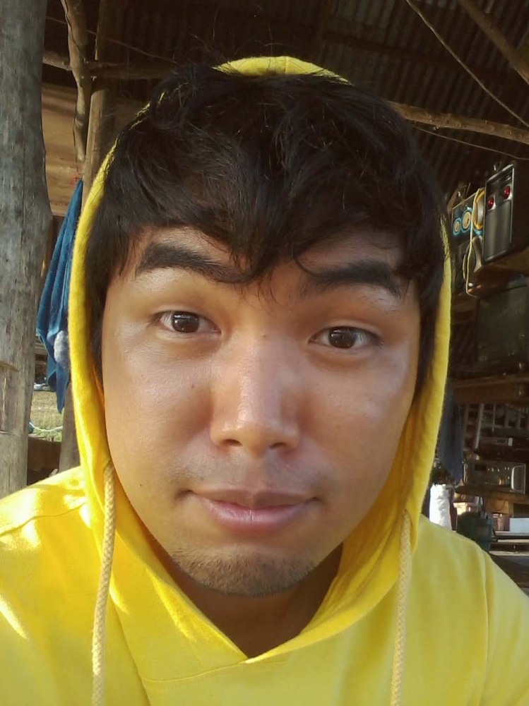 สภาพผมพึ่งตื่น  :laughing: :laughing: :laughing: :laughing: