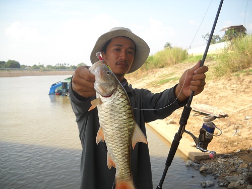 ตัวนี้ใจถึงมากๆๆกัด......RAPALA  X RAP 10 :love: :love: :love: :love:

 :love: :love: :love: :love