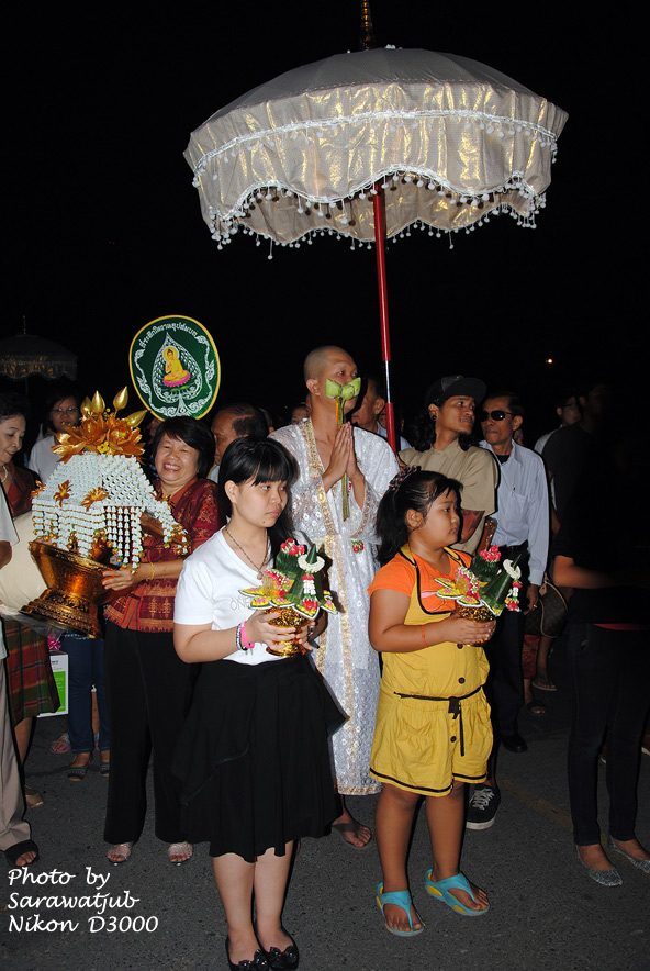 ไปงานบวชพระที่วัดพระศรีฯบางเขนมาครับ