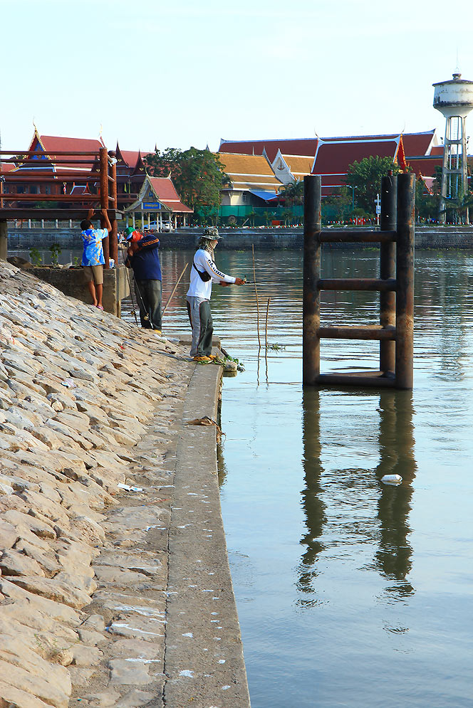 ++กราบซ้าย น้าโก้...กับไต๋ถะ..ยึดไปแระ :laughing: :laughing: :laughing: