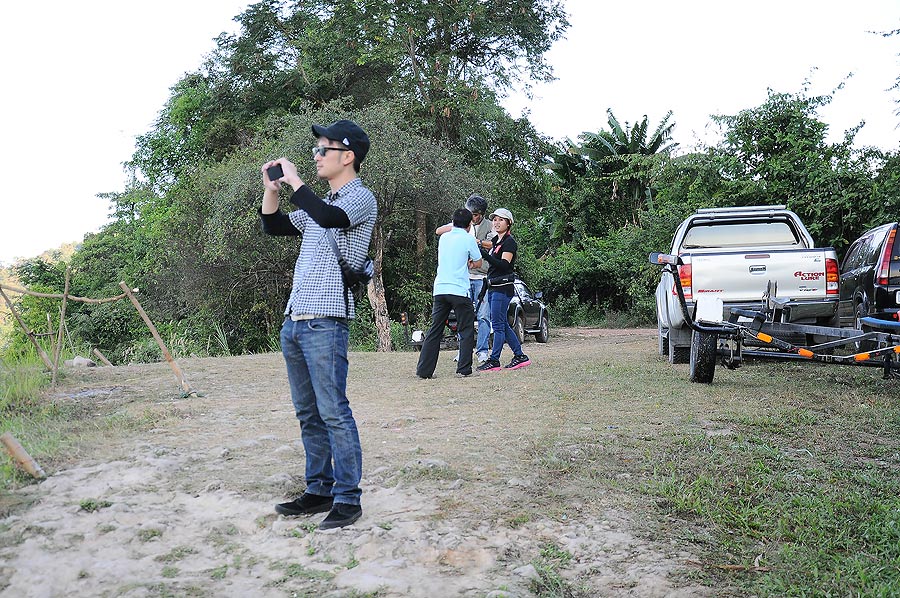 เออ...อาริกาโตะซัง ยิโนโมโต๊ะซัง อาราจัง เชิญลงเรือได้เลยคร๊าบบ ชื่อเรียกง่ายดีวุ้ย :laughing: :laug