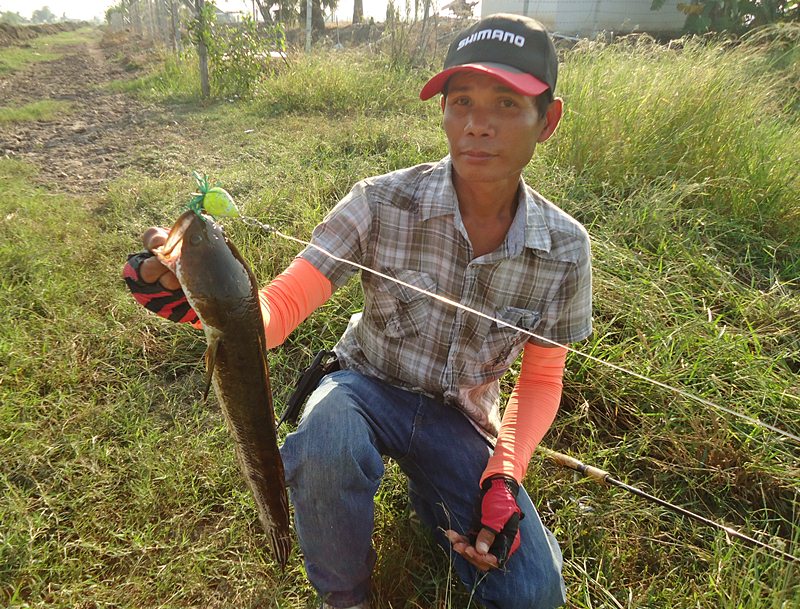 แบบนี้..เสร็จโก๋  ทะลุกระโหลก !!!   :grin: :grin: :grin:

 :cheer: :cheer: :cheer: :cheer: