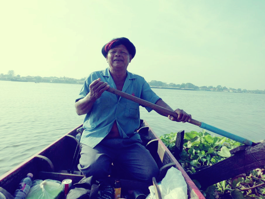 ลุงเเดง บอก ปลามันตาบอดป่าว 

 :grin: :grin: :grin: :grin: :grin:
 :laughing: :laughing: :laughin