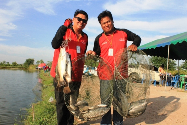 น้ากานต์ กับ น้าหมู แชมป์ ประจำสนาม  :cheer: :cheer: :cheer: :cheer: :cheer: