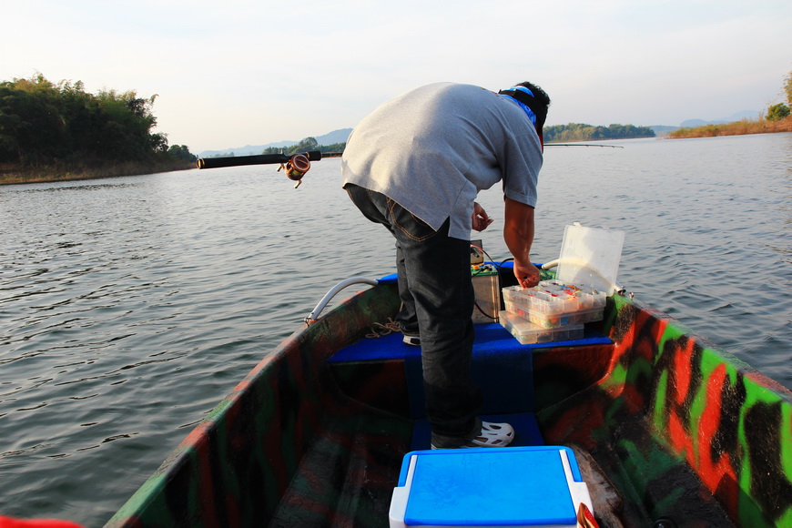 [q][i]อ้างถึง: เอกคลอง8 posted: 08-01-2556, 09:48:18[/i]

[q][i]อ้างถึง: ไก่ชน posted: 08-01-2556,