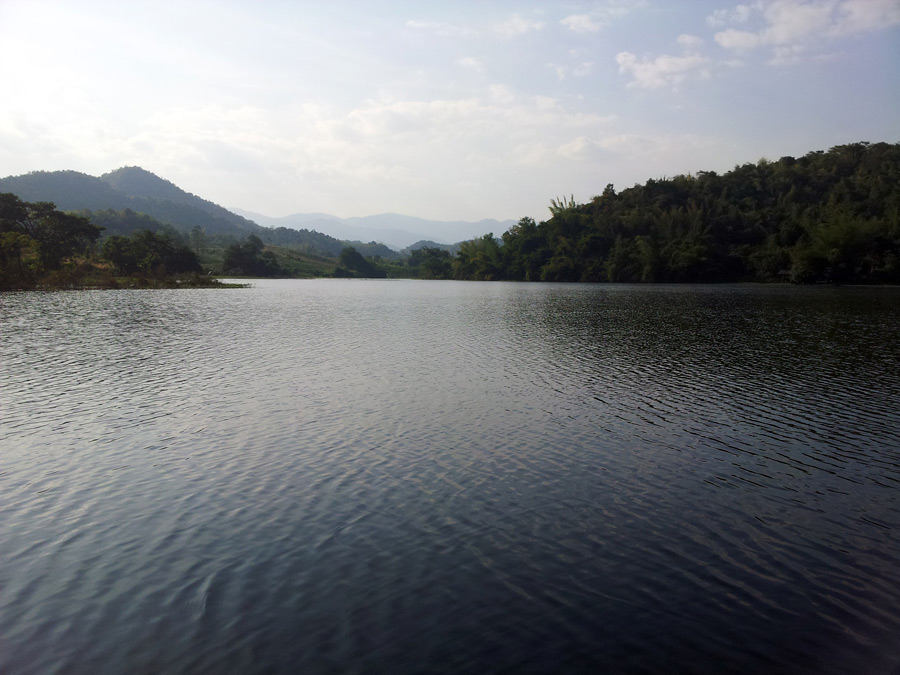  [center] ลมกำลังสวยครับ

 :cheer: :cheer: :cheer: :cheer:[/center]