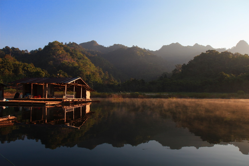  [b]สวดยอดเลย[/b]  :love: