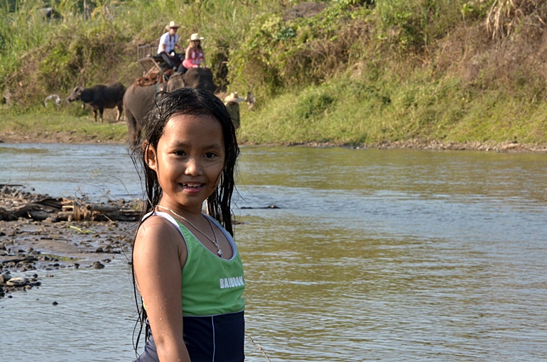 พ่อ  เค้ามาใกล้แล้ว>>> เร็วๆหน่อย :grin: