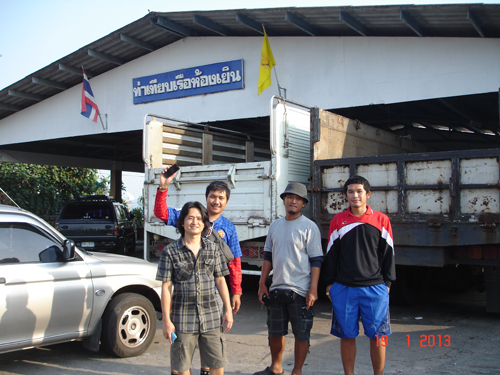 สวัสดีครับน้า Chris   นัดกันไว้ที่ท่าเรือห้องเย็นสัตหีบครับ