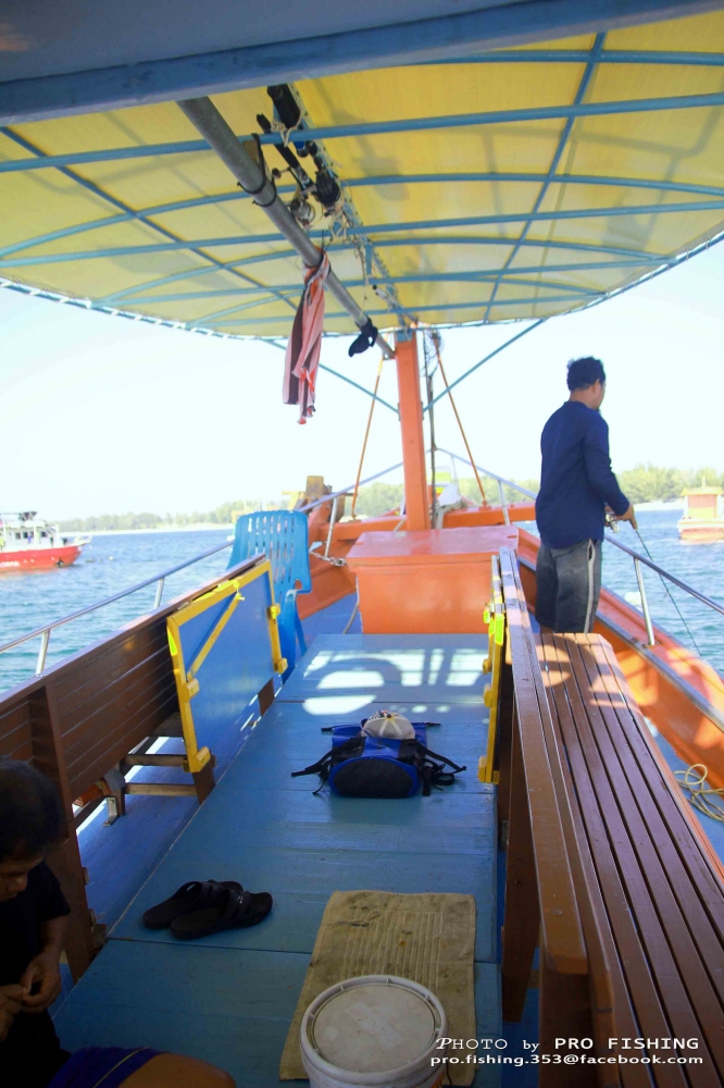 ขออนุญาตโปรโมทเรือนิดน่ะครับ

เผื่อน้าๆท่านใดต้องการ มาออกทริปที่ หาดบางเทา

 :smile: :smile: :s