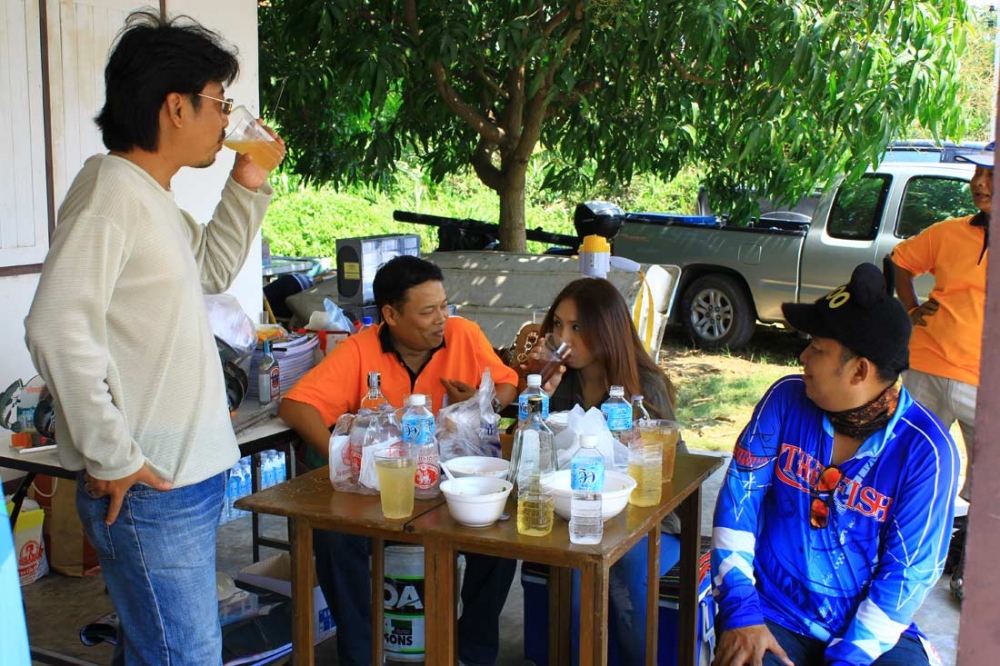 เสี่ยชู.....หวัดดีปีใหม่ครับ... :cheer: :cheer: :grin: :grin: