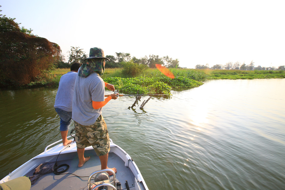 Bass Pro Shop Chankin Stick 10-20 กับ Citiga 201E ยังทานพละกำลังไม่อยู่ ถ้าปลาเข้าแนวไผ่ ไปหล่ะก็ จบ