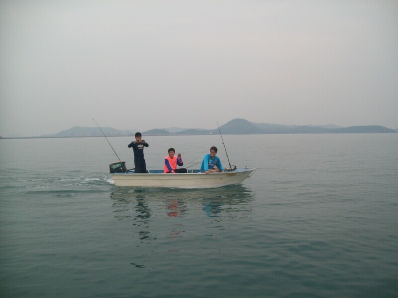 เรือพี่โอ๋ตามมาอีกรำครับ :love: