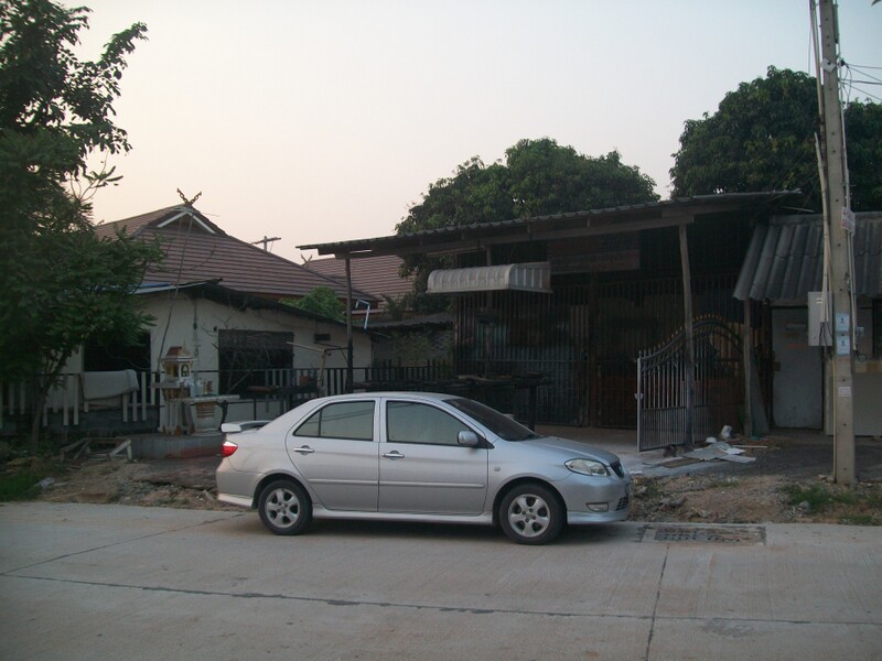 มีคนมาช่วยทำแล้วครับ  :love: