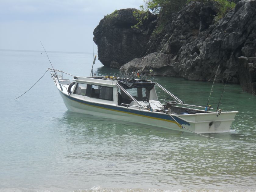 ต้องขอขอบคุณทุกคนที่ติดตามชมนะครับ และขอคุณเรือลำนี้ที่พาทุกคนกลับบ้านอย่างปลอดภัย ลากันด้วยภาพนี้นะ