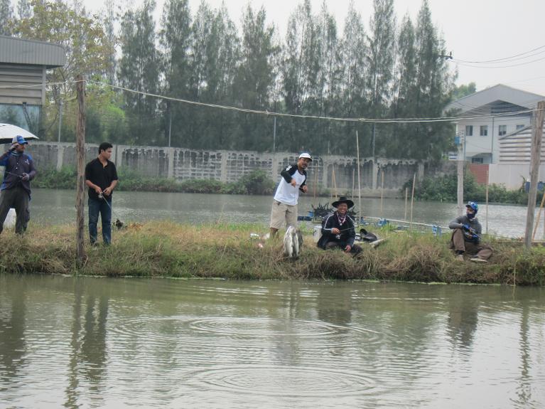  น้าแอ๊ป มีมือสั่น แค่สองชั่วโมงแรกแท้ๆ ล้นแล้ว :laughing: :laughing: :laughing: :laughing: :laughin