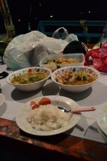 ว้าไม่มีหมึกกินข้าวกันดีกว่าครับ

