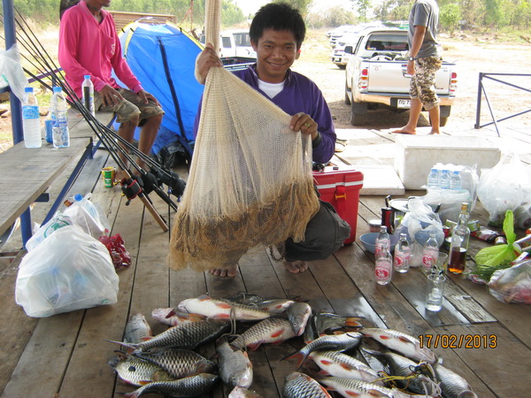 ของครัยอ่ะ :laughing: :laughing: :laughing: