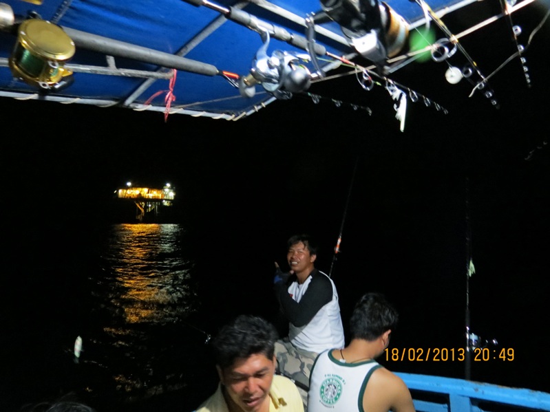 เจ้าครวนขยันๆ หน่อยนะเอาให้หายอยากซะนะ...

 :laughing: :laughing: :laughing: :laughing: :laughing: