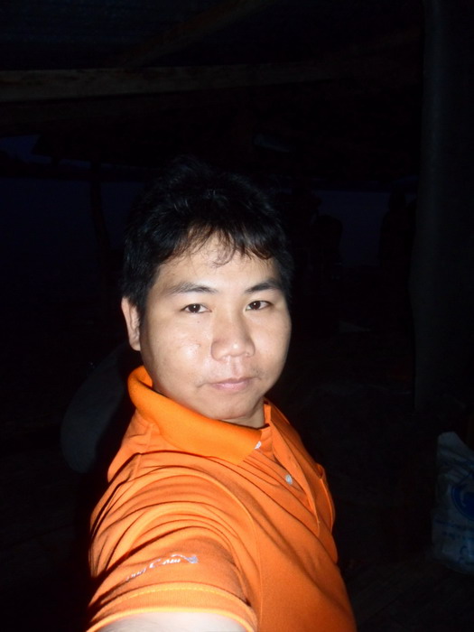  :grin: :grin: :grin:
จะสว่างแล้วครับ ทำตัวให้สดชื่นนิดนึง อิอิ จะได้ไม่หลับบนเรือ เวลาตีเหยื่อ 
 