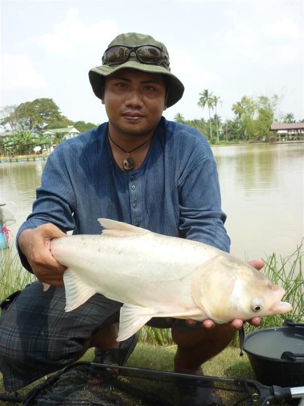              ขอบันทึกภาพน้าโอ๋แบบชัดชัดสักภาพ มาเจอกันโดยไม่ได้นัดหมายน่ะครับ  :smile: