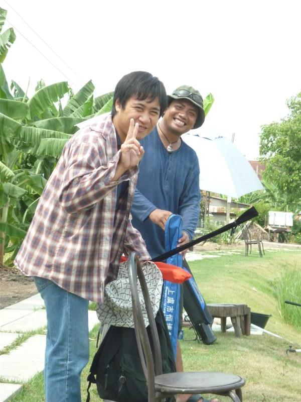                    ตามมาด้วยน้าหนุ่ม แต่ก่อนตกบึกอยู่เงานน้ำตอนนี้มาจับหลิวงอมแงมอีกคนแล้ว 