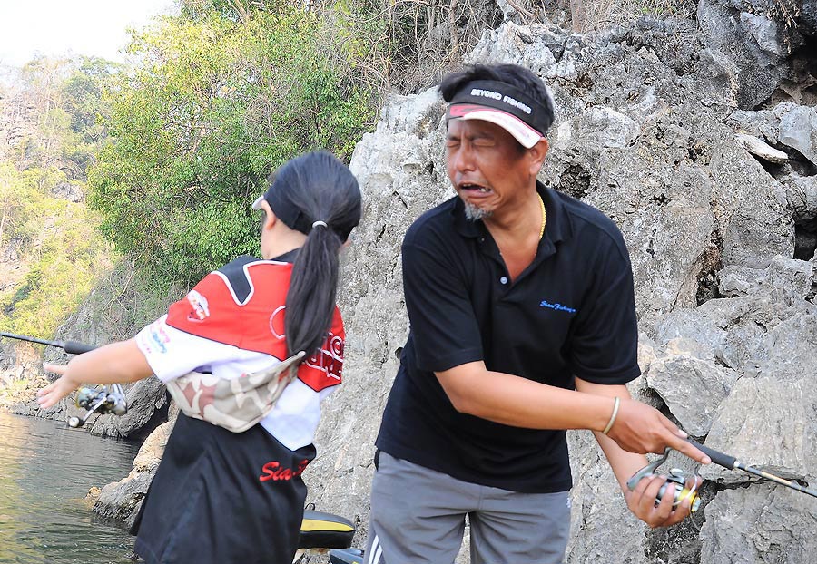 Actionlure เมื่อโม่งเจอดาวข่มเข้าแล้ว