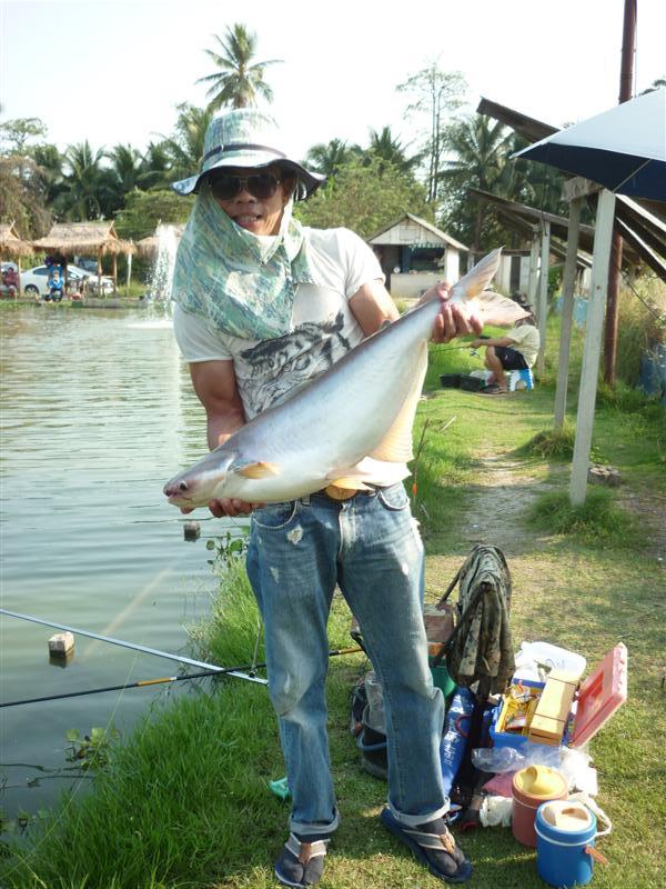                              กว่าจะงัดขึ้นมาได้ ได้เมื่อยปิดทริปเลยหน่วยนี้  :laughing: