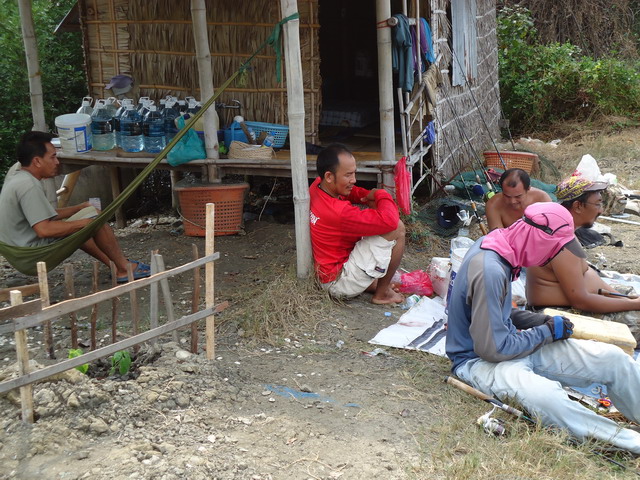 กองเชียร์ลุ้นกันใหญ่ :laughing: :laughing: :laughing: