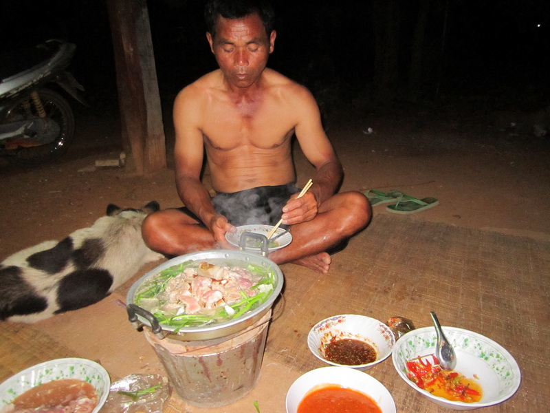  :cheer:กลับมาถึงบ้านปรึกษากันด้วยหมูกะทะนี้แระน้าชาติดีที่สุด :cheer: :grin: :grin: