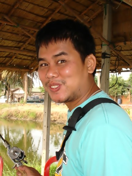 น้าแชมป์  ทำหน้ากระต่ายให้ดู :laughing: