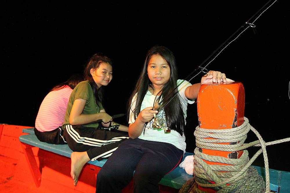 น้องมาตาและเพื่อนสาว   เก่งและน่ารัก     :cheer: :cheer: :cheer: :cheer: :cheer: :cheer: