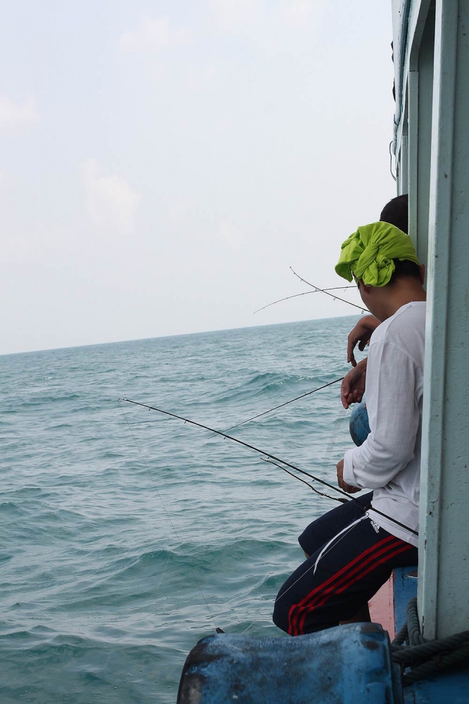 ท้ายเรือ ขายดีจริงๆ ลงเป็นกิน   :laughing: :laughing: :laughing: