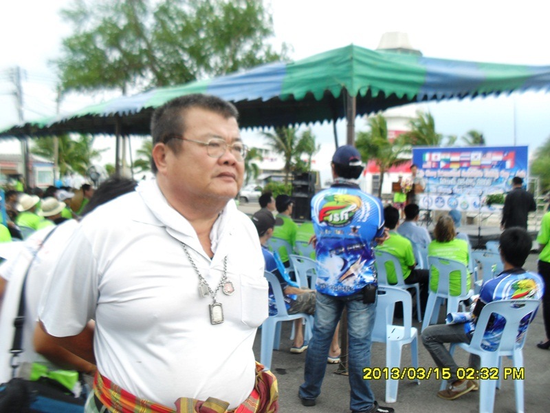 เอียเม๊งเป็ดย่างหัวหน้าทีม :grin: :grin: :grin: