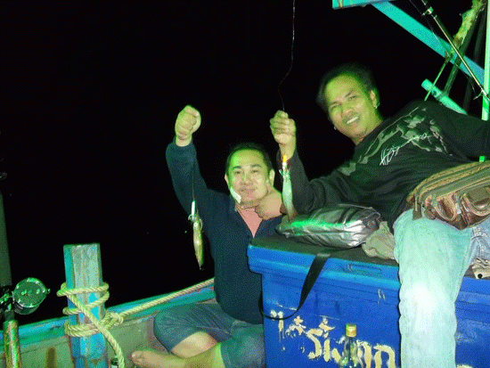  :grin: :grin:ขออภัยครับที่หนังขาด เนตเจ๊งบ๊งครับ โหลดนานเลย วันนี้ดีหน่อยมาต่อกันครับ :grin: :grin: