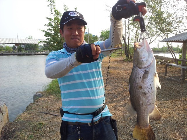 วันนี้มาแค่ผมกับน้าไก่ครับ :grin: