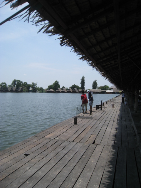 ปลามันพาไปโน้นแล้ว  :cool: :cool: :cool: