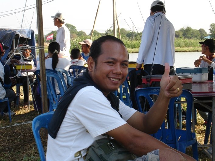 น้าแกบอกว่า เกิน 2 โล แน่ๆ :laughing: