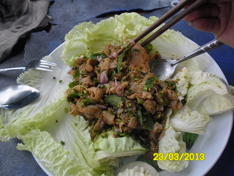 พักกินของว่างก่อน :umh: :cheer: :umh: