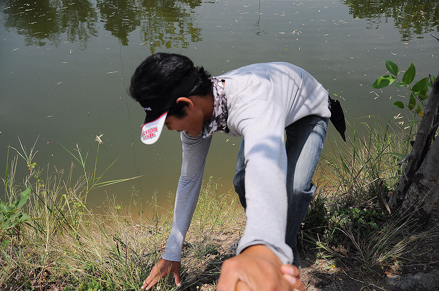ตลิ่งสูงซะด้วย ที่น่ะที่นังตี๋มาช่วย :grin: :grin: :grin: :grin: