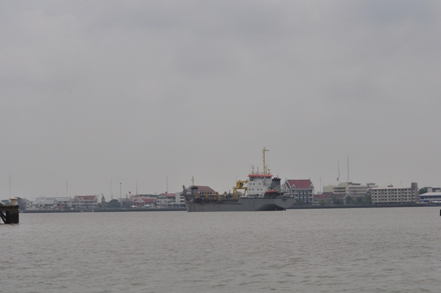 เรือขุดสันดอนของการท่าเรือ