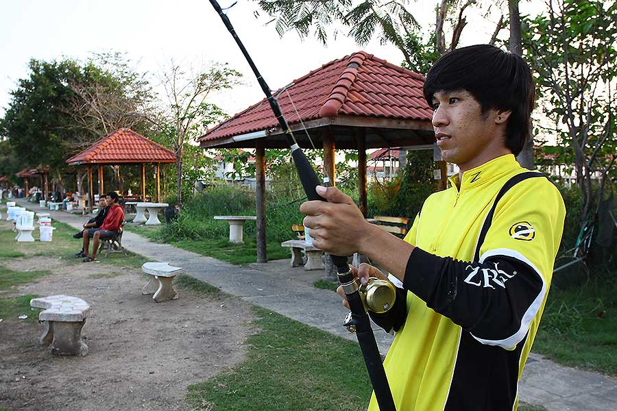 จัดไปคนล่ะตัว  :laughing: :laughing: :laughing: