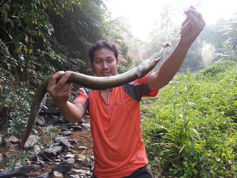 หลายท่าหน่อยครับกับปลาตัวแรก :grin: :grin: