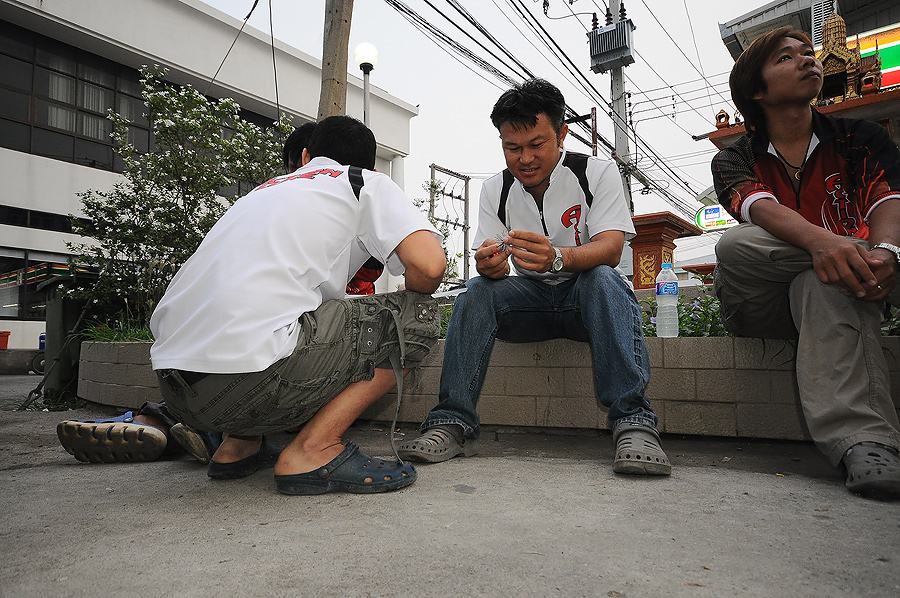 หยิบเผื่อตรูด้วยน่ะ :grin: :grin: :grin: :grin: